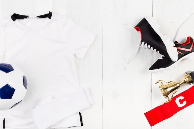 Jak wybrać idealne stroje piłkarskie dla swojej drużyny?